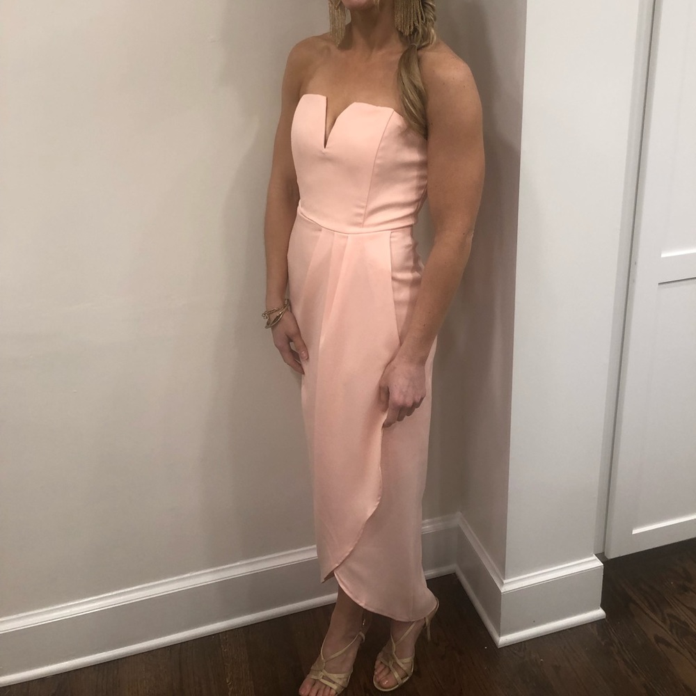 Esther - gorgeous pink tulip style dress!